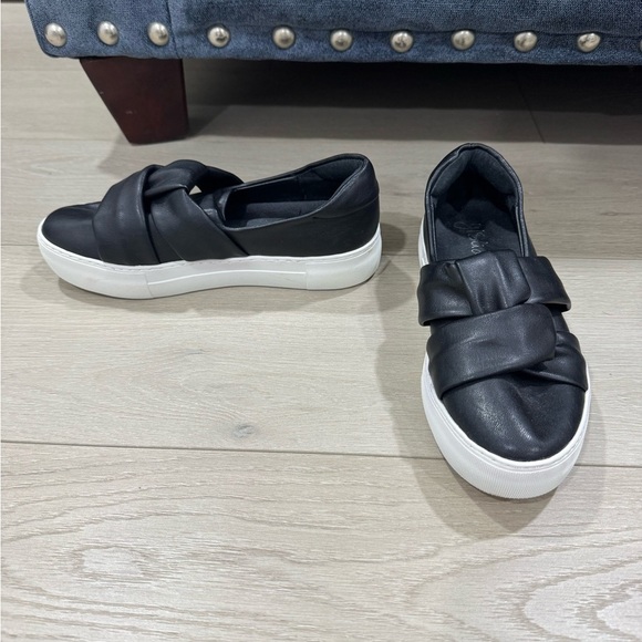 J/Slides Black Faux Leather Slip-On Sneakers - Picture 2 of 10